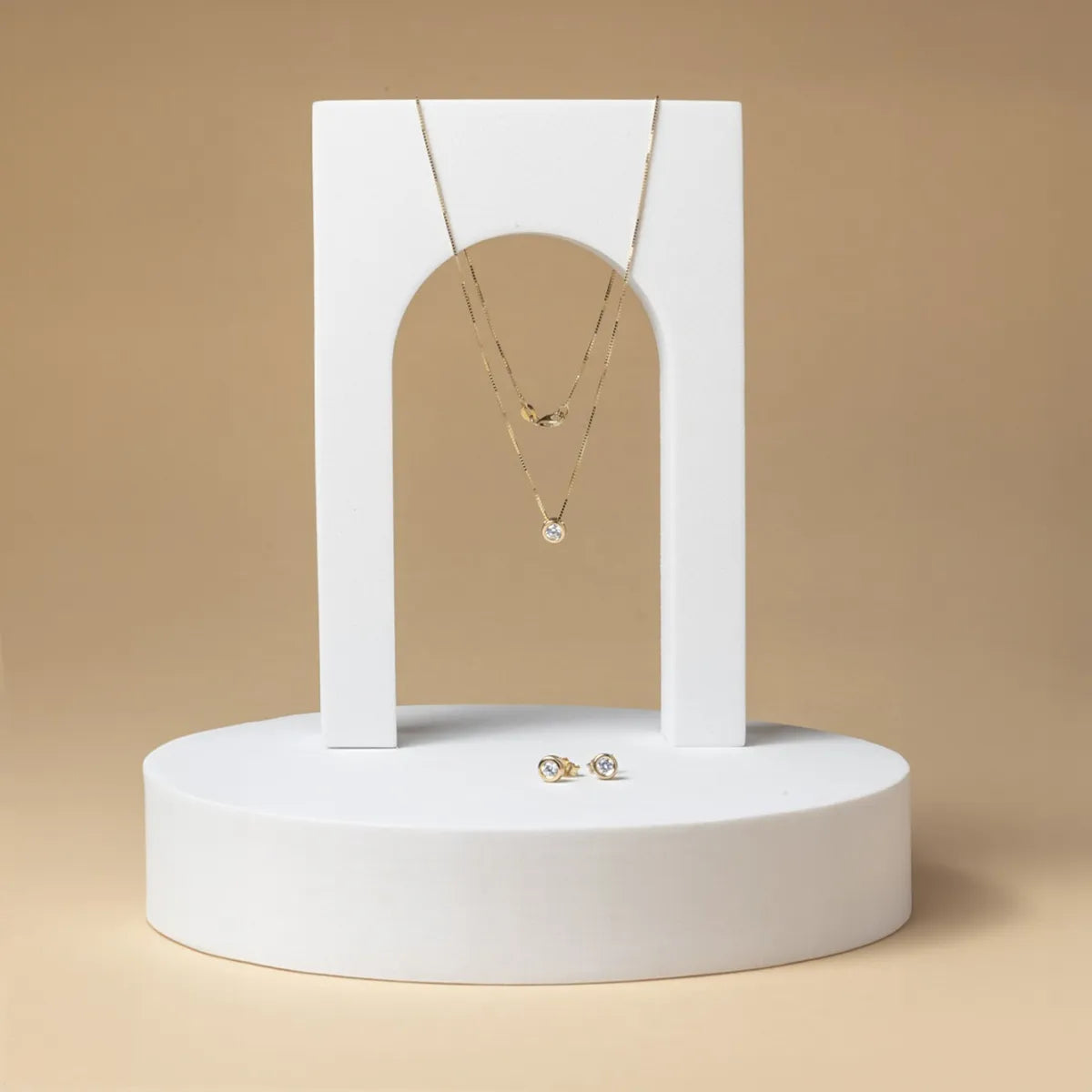 14ct Yellow lightpoint set with zirconia: necklace and earrings